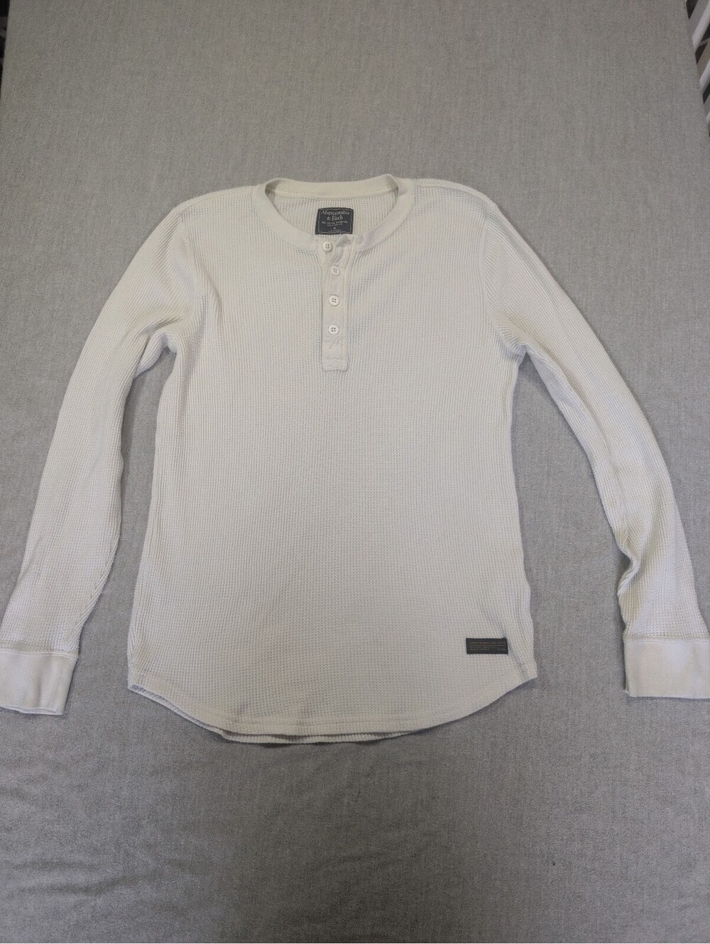 Abercrombie & Fitch Men's White Waffle Knit Thermal Henley Shirt Size M